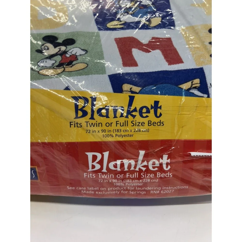 new Vintage blanket Mickey For Kids Snoozin Blanket Twin Full 72x90 Disney 80s